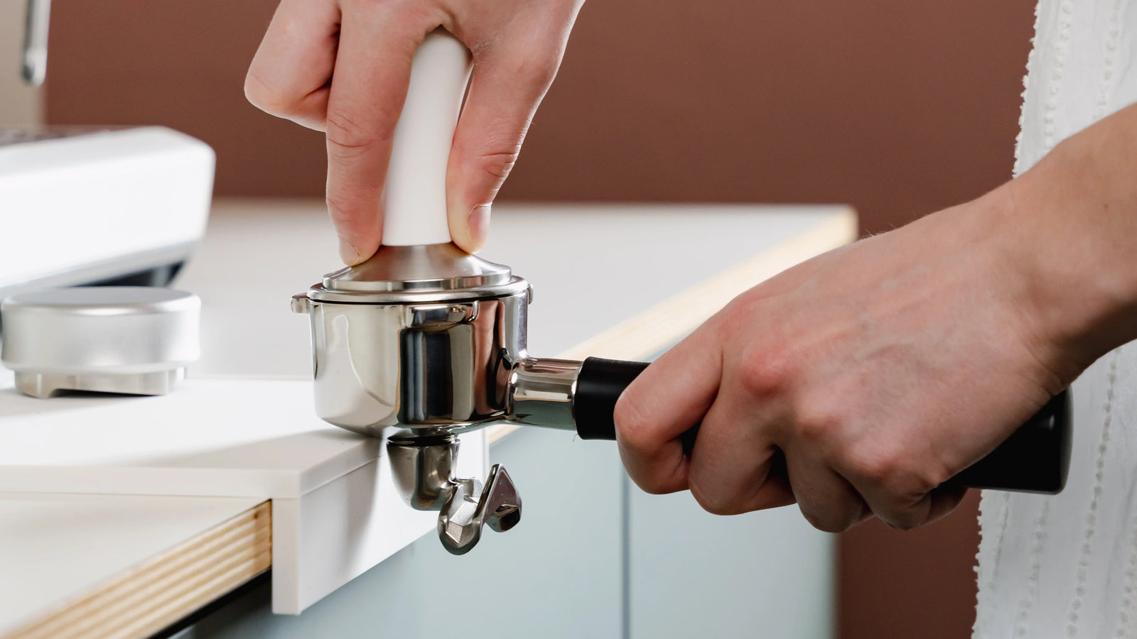 GOMETY Tamperstation 51-58 mm, tamperstation hout voor barista GOMETY Tamperstation 51-58 mm, tamperstation hout voor barista